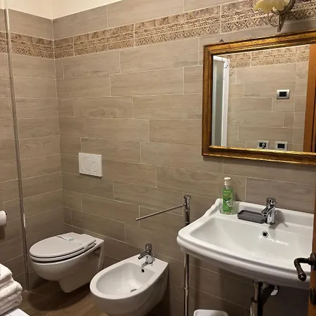 Remondi Apartman Edolo
